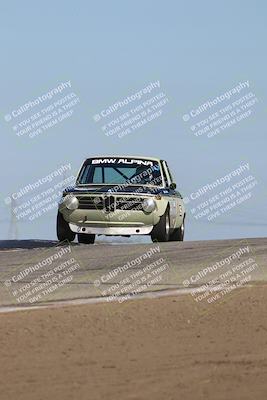 media/Oct-26-2025-CalClub SCCA (Sun) [[8ce1e69566]]/Group 1/Session 2 (Grapevine)/